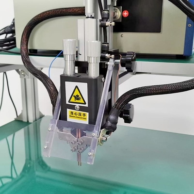 Máy hàn bộ pin 8000A Gantry Loại bóng bán dẫn cho 18650 26650 32650