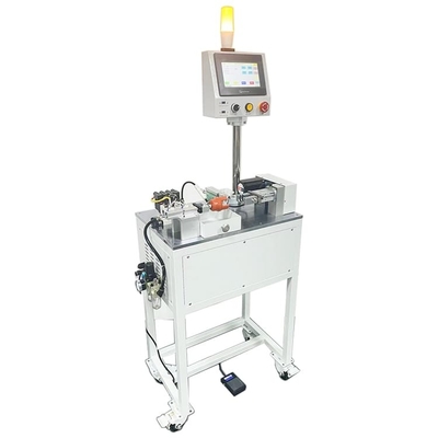 Máy sản xuất gói pin 0,6MPa Máy tháo nắp pin hình trụ bán tự động
