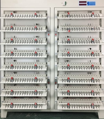 Máy kiểm tra pin 5v 18650 Sạc xả 3A Dòng điện không đổi