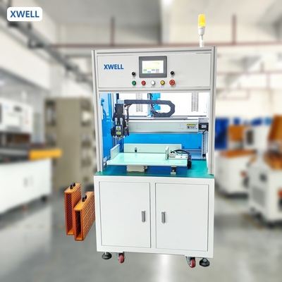 Máy hàn điểm đồng chiều đơn bên tự động cho pin hình trụ 18650